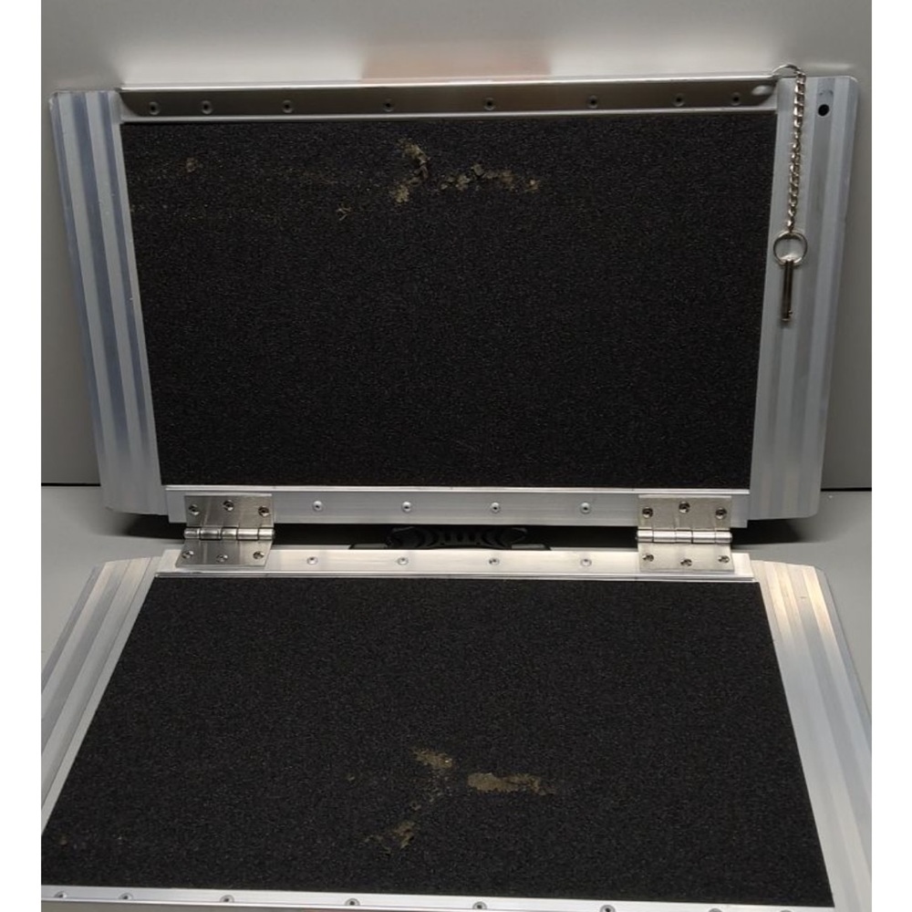 Aluminum ramp, 2-6”